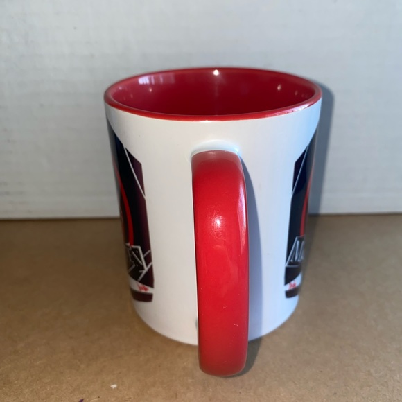 Persona 5 P5 Makato Queen mug by Yen Pen - Picture 5 of 9